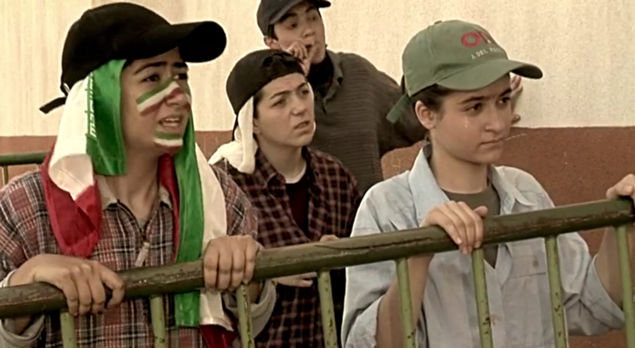 里程碑夜！成都蓉城更衣室发声，法国杯窗口期刷纪录，球迷炸锅，球队文化再被提及